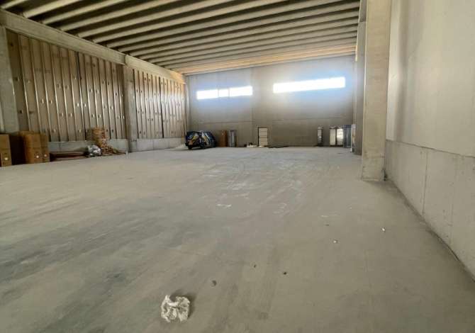 Business Property for Rent 4+1 in Tirana - 2,600 Euro