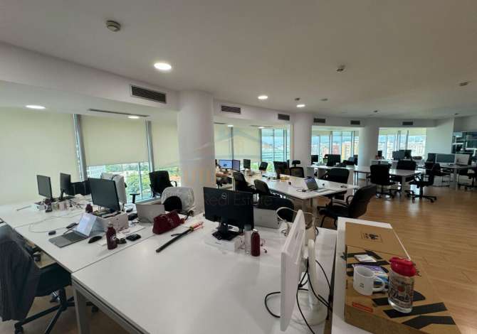 Business Property for Rent 3+1 in Tirana - 6,300 Euro