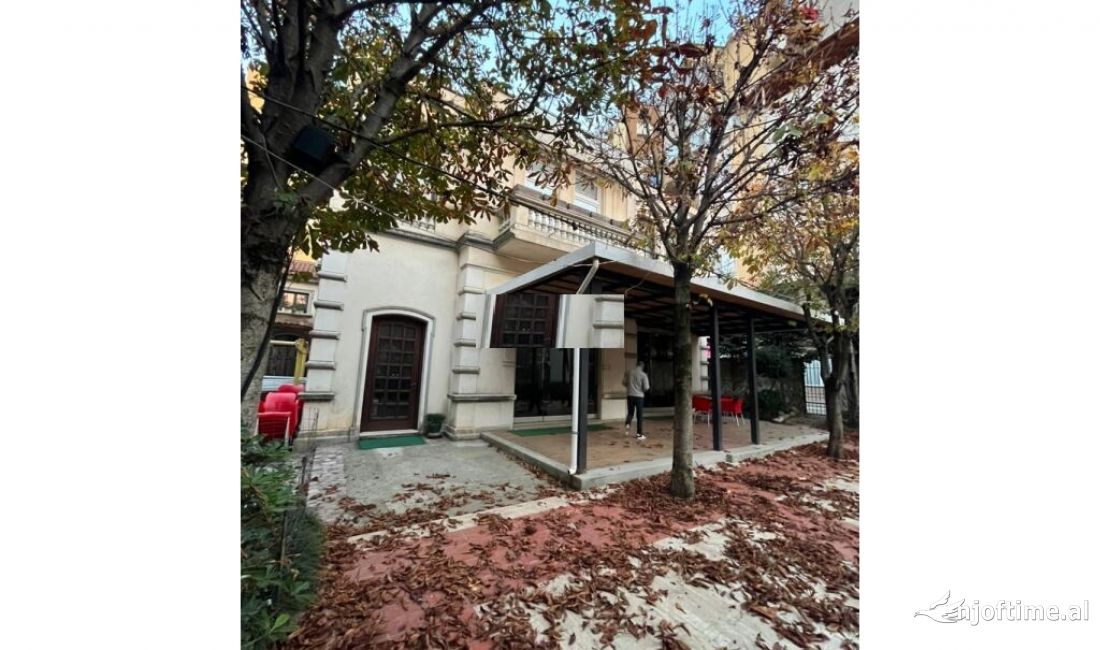 Ambjent Komercial me Qira ne Fresk, Tirane