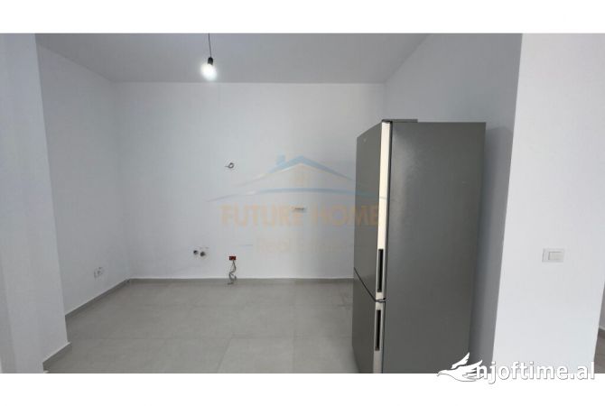 Apartament 2+1+Post Parkimi per Qera PER ZYRA