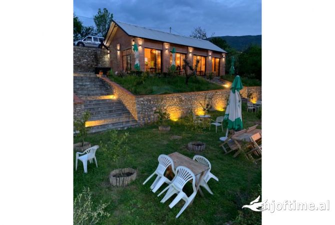 Business Property in Sale 2+1 in Tirana - 400,000 Euro