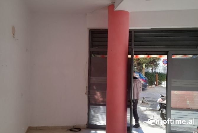 Business Property in Sale 1+1 in Tirana - 49,000 Euro