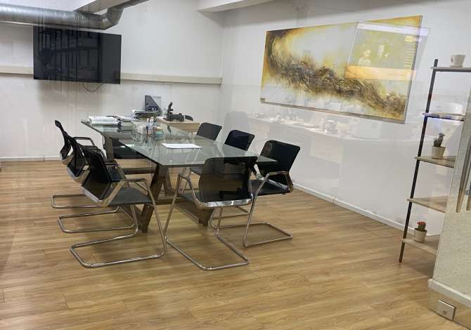 Business Property in Sale 1+1 in Tirana - 1,351,400 Euro