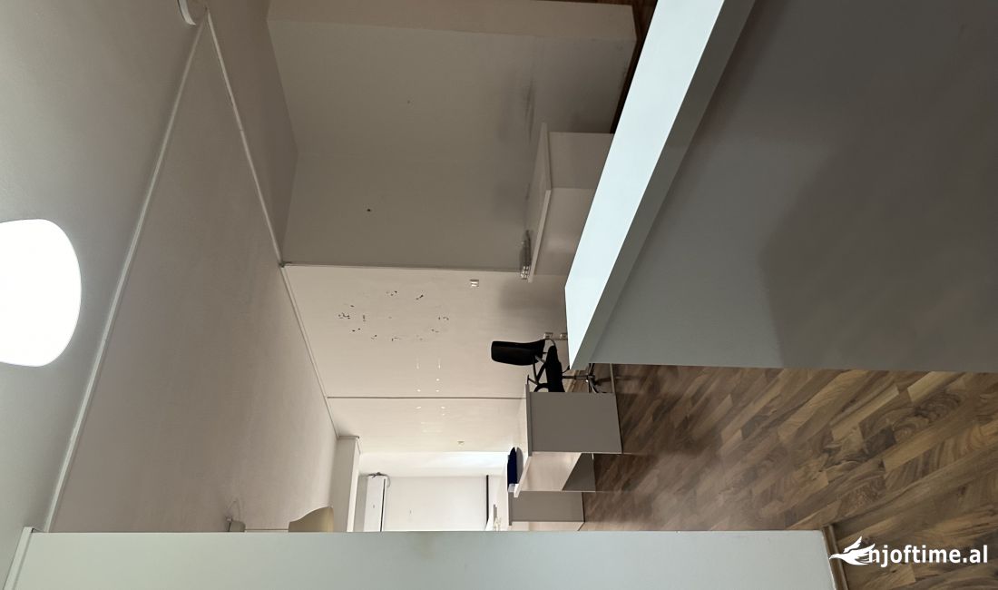 Apartament me qera per zyra 