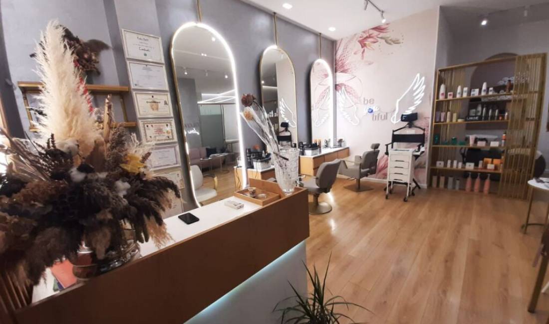 SHITET AMBIENT KOMERCIAL SE BASHKU ME BIZNESIN TEK KOMPLEKSI MAGNET! 