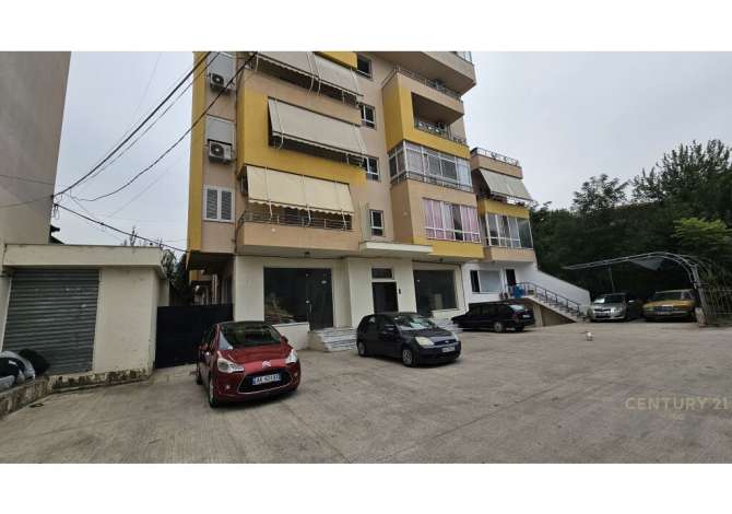 Business Property in Sale 1+1 in Tirana - 260,000 Euro