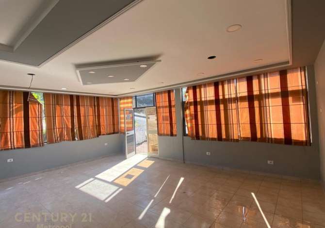 SHITET NDERTESE + TRUALL NE LINZE!  