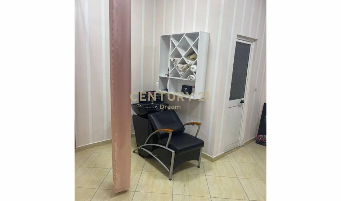 SHITET AMBIENT KOMERCIAL NE MYSLYM SHYR !!  