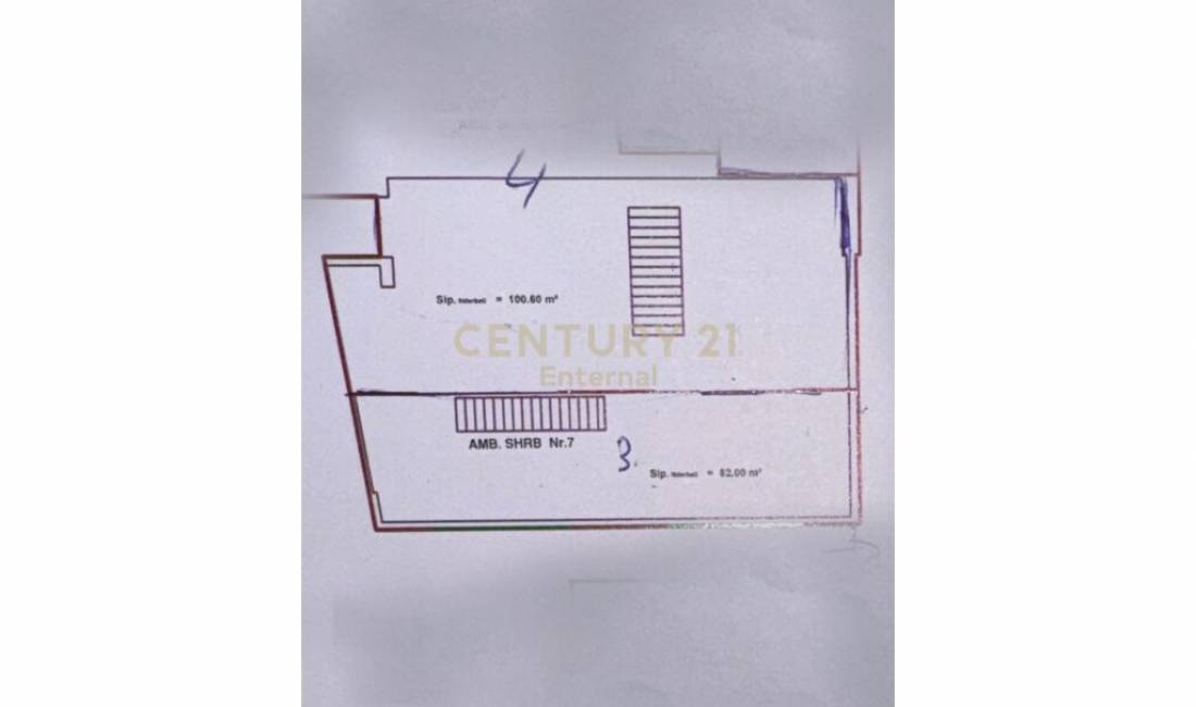 Ambient biznesi per shitje te rruga e Kosovareve  