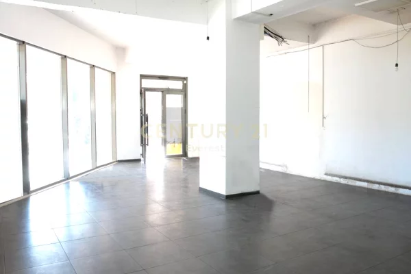 Business Property in Sale 1+1 in Tirana - 275,000 Euro