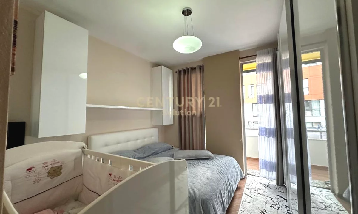 Shtepi ne shitje Apartament ne Tirane, 1+1, Mobilimi E mobiluar, Pagesa 110,000  Euro.