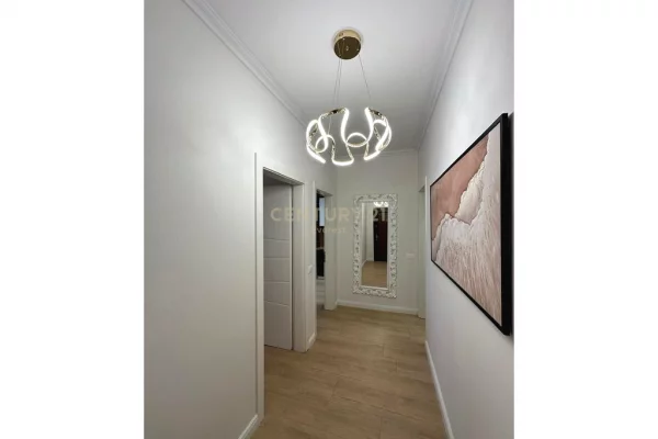 Shtepi ne shitje Apartament ne Tirane, 1+1, Mobilimi E mobiluar, Pagesa 133,000  Euro.