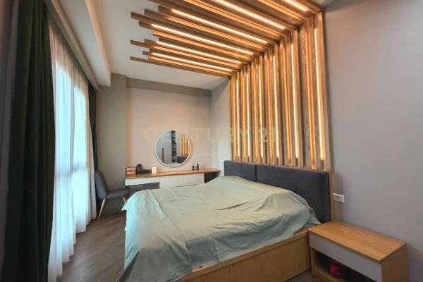  SQUARE 21 – APARTAMENT 2+1+2 NË SHITJE