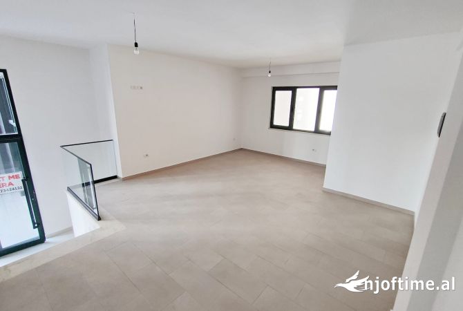 Business Property in Sale 1+1 in Tirana - 120,000 Euro