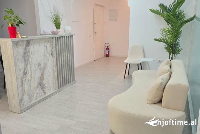 Shitet biznesi qender estetike 