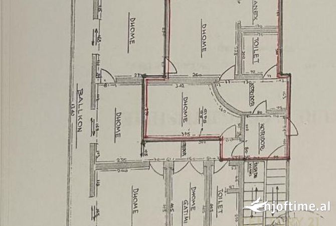 Ambiente Commerciale in Affitto 3+1 a Tirana - 700 Euro