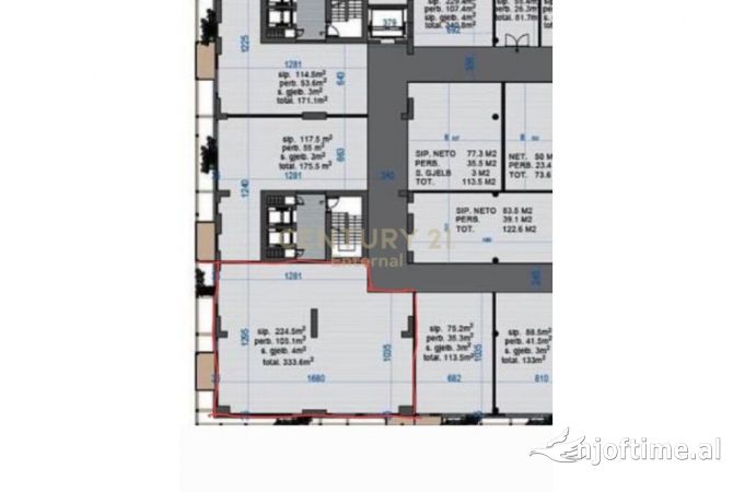 Ambiente Commerciale in Affitto 1+1 a Tirana - 4,000 Euro