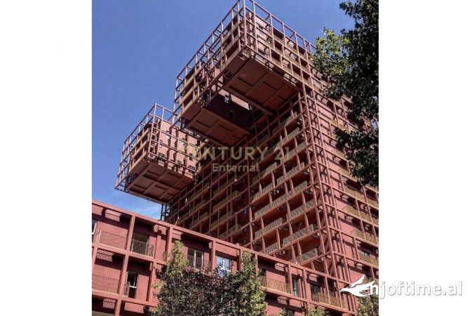 Ambiente Commerciale in Affitto 1+1 a Tirana - 2,400 Euro