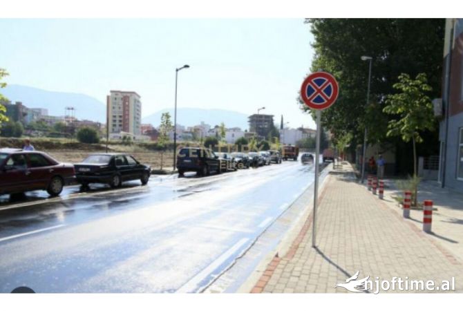 Business Property in Sale 1+1 in Tirana - 170,000 Euro