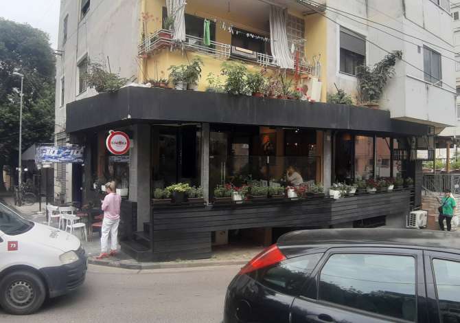 Shitet lokal tek Myslym Shyri