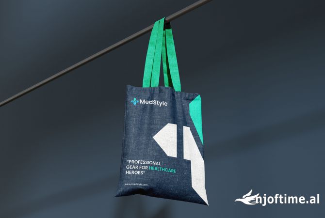 Njoftime Pune ne Tirane, Profesioni Shitese ne butik rrobash. , Fillestar/Pak eksperience, Pagesa 35,000  Leke.