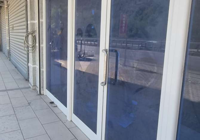 Shitet Ambient Biznesi – 80m2, Shkembi i Kavajes