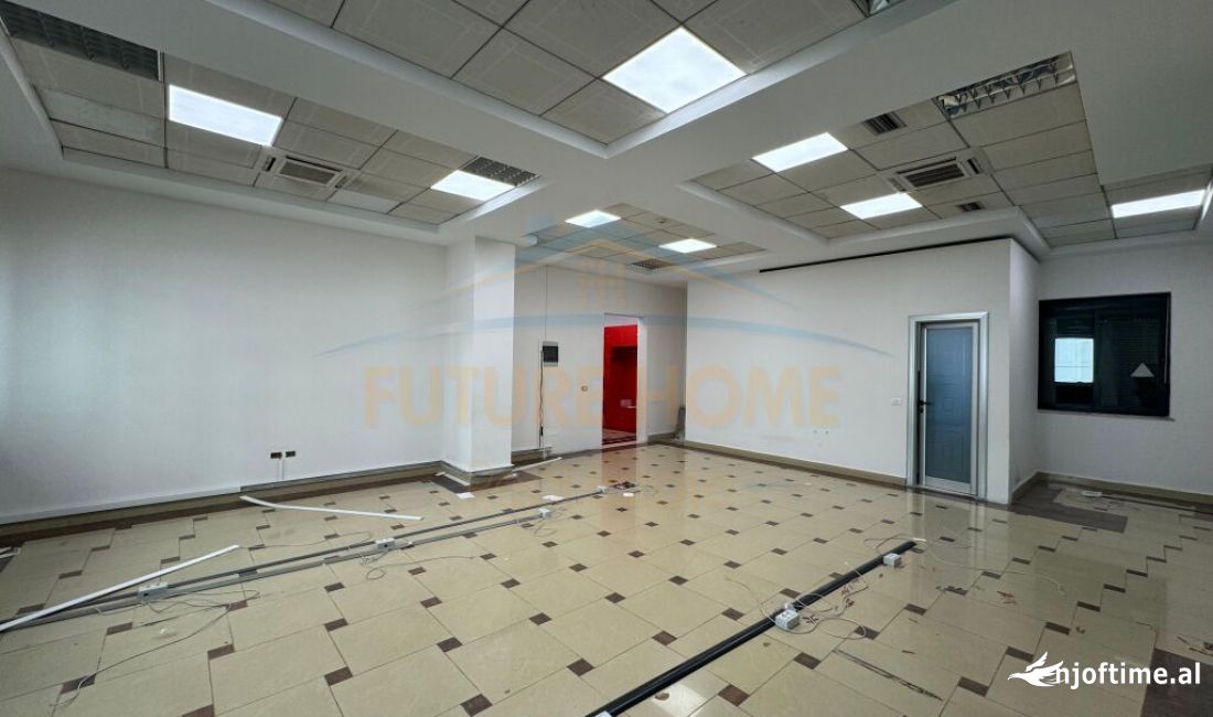 Ambient Biznesi, Me Qera, Qender, Tirane.