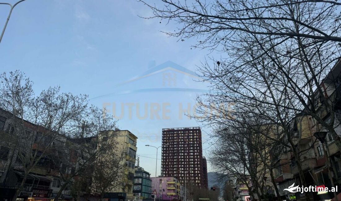 Shitet, Ambient Biznesi, 21 Dhjetori.