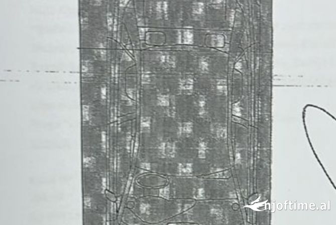 Ambiente Commerciale in Vendita Garsoniere a Tirana - 20,000 Euro