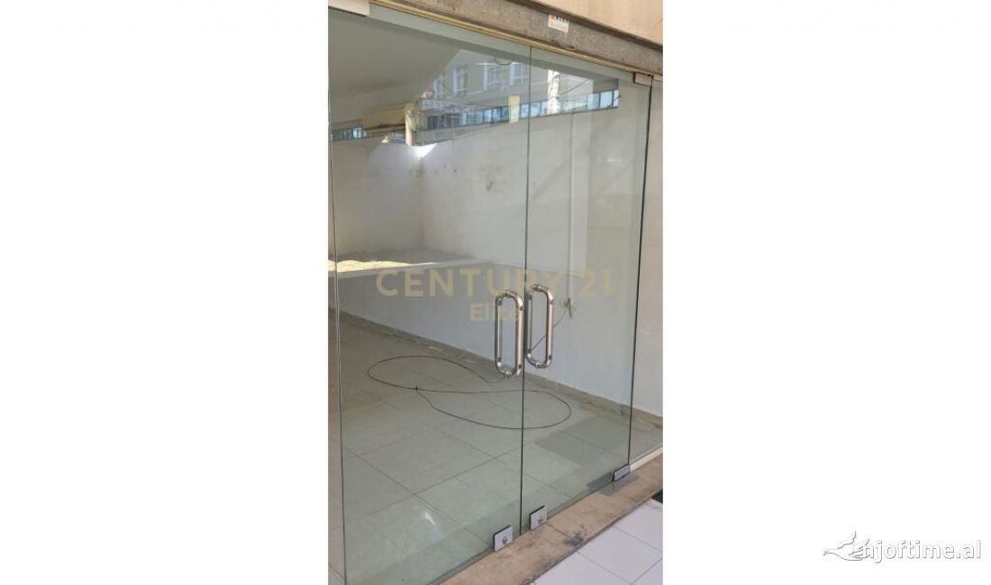 Shitet dyqan ne rrugen Siri Kodra, 46m, 80,000Euro2