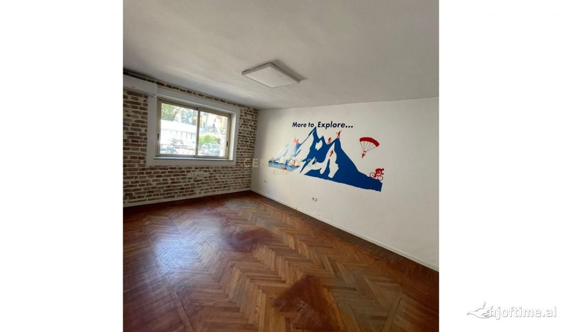 Jepet me qira apartament 3+1 per zyra ne Myslym Shyr!