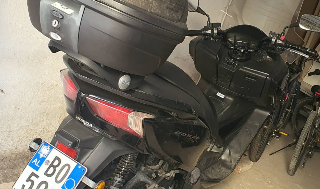 OKAZION - Shes motorr Honda NSS300A 