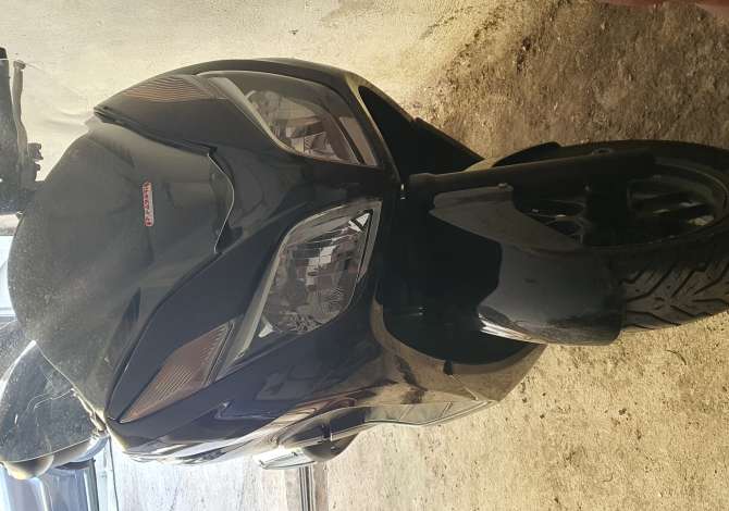 OKAZION - Shes motorr Honda NSS300A 