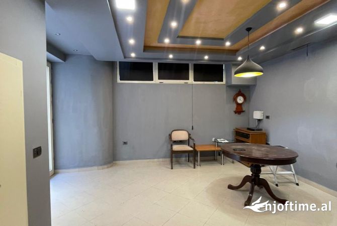 Business Property in Sale 1+1 in Tirana - 70,000 Euro