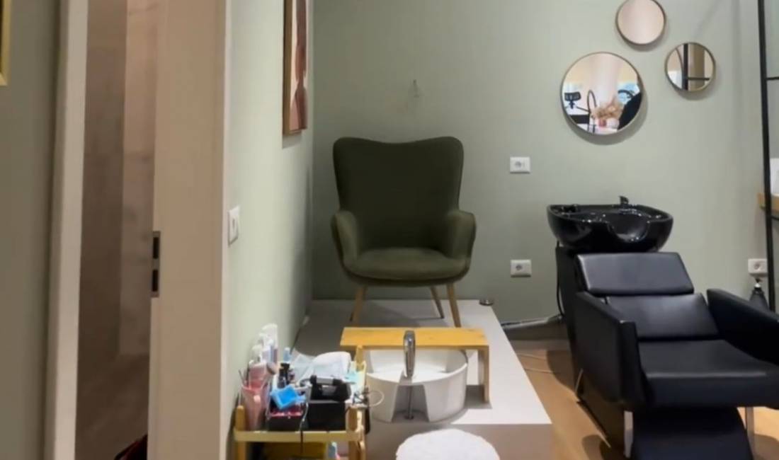 Jepet sallon bukurie me qira tek ish Parku