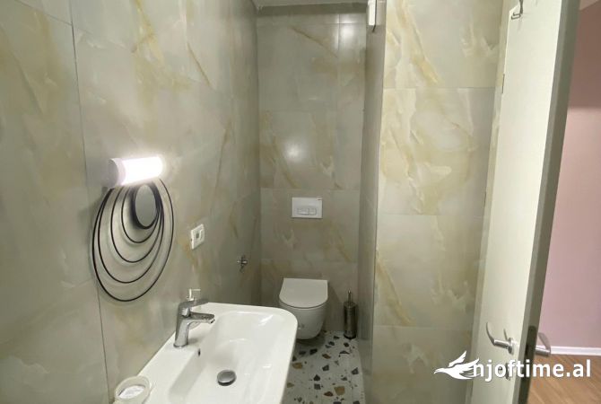 Ambient biznesi me qira ne Ali Demi