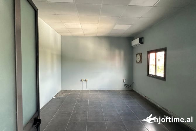 Jepet magazine 2 kate ne Kombinat