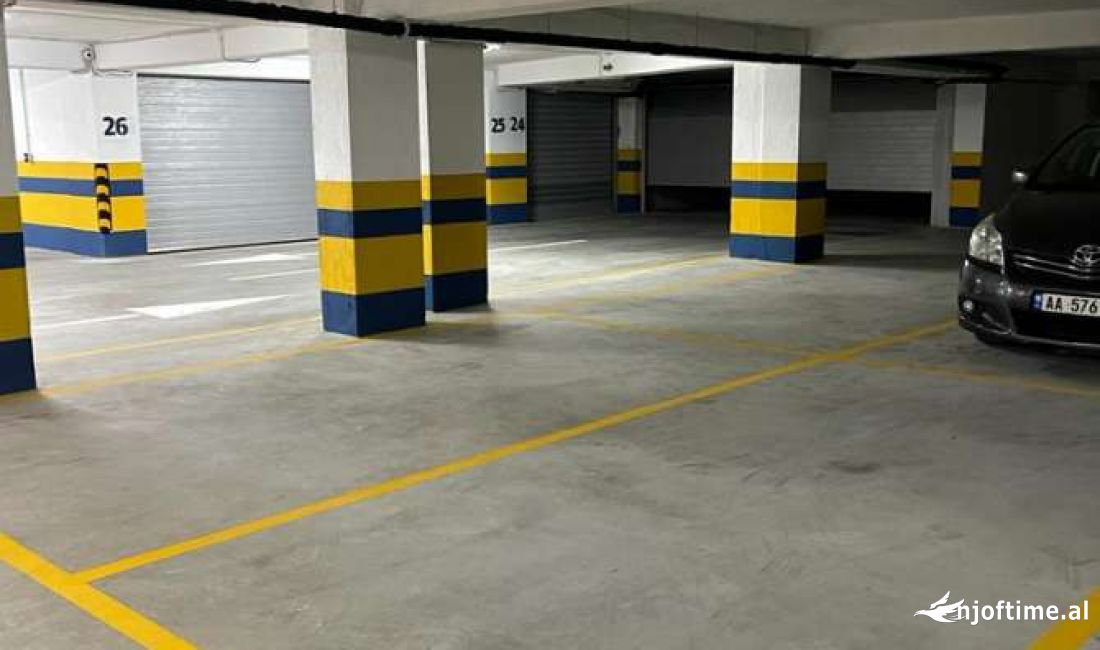 POST PARKIMI PER SHITJE TEK PAZARI RI