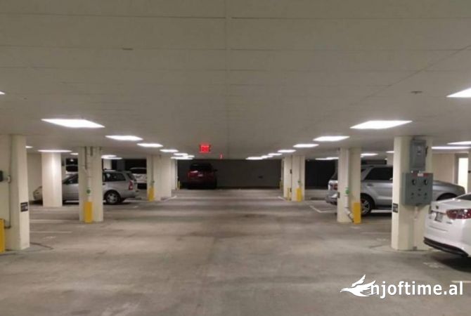 Business Property in Sale 4+1 in Tirana - 35,000 Euro