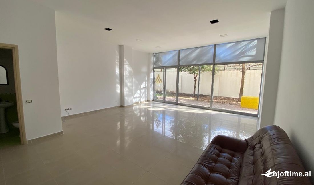 Ambient biznesi 56m2 | Don Bosko