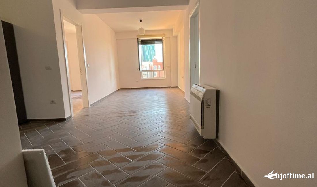 ZYRE ME QIRA /MYSLYM SHYR