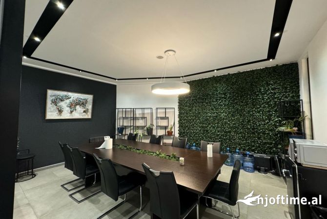 Ambient biznesi ne shitje 3+1 ne Tirane - 600,000 Euro