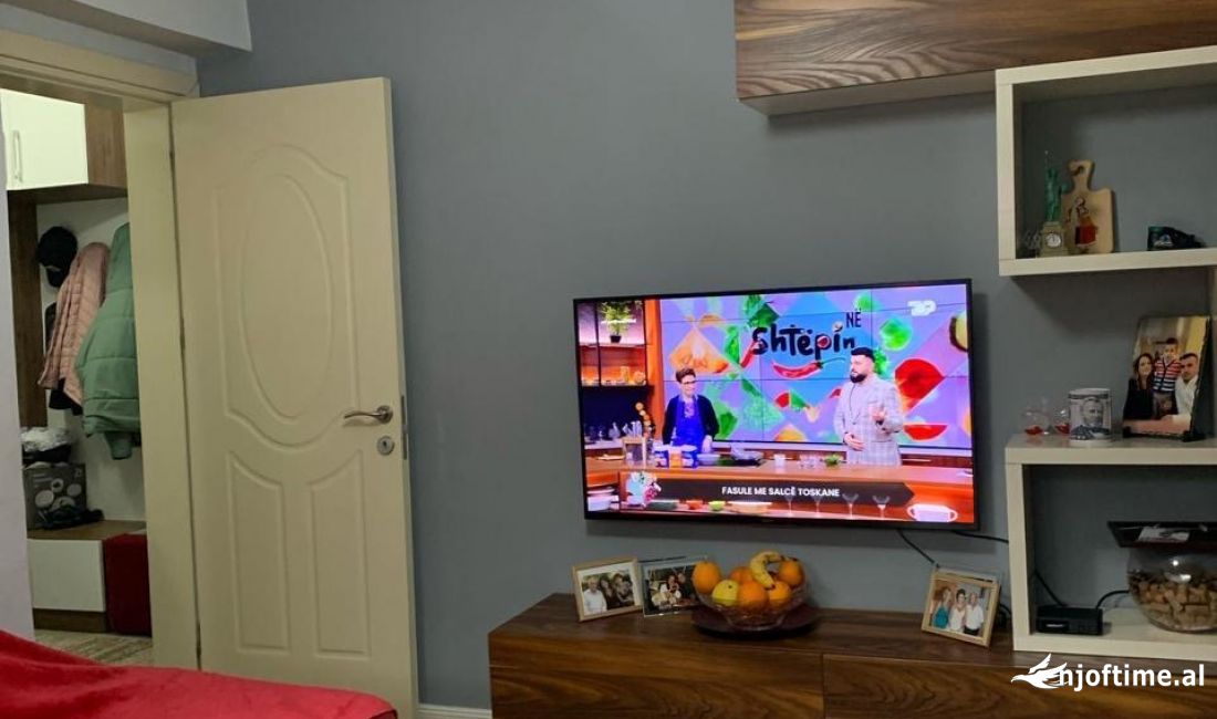 Shtepi me qera Apartament ne Tirane, 2+1, Mobilimi E mobiluar, Pagesa 400  Euro.