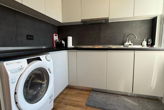 Shtepi me qera Apartament ne Tirane, 1+1, Mobilimi E mobiluar, Pagesa 700  Euro.