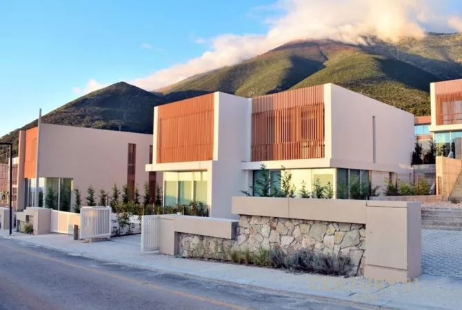 🌊 SHITET VILË INDIVIDUALE – GREEN COAST RESORT 1 🌿