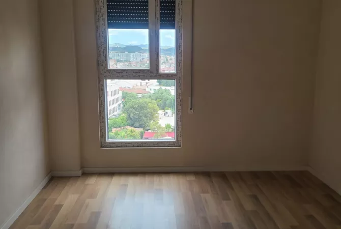 Business Property for Rent 3+1 in Tirana - 450 Euro