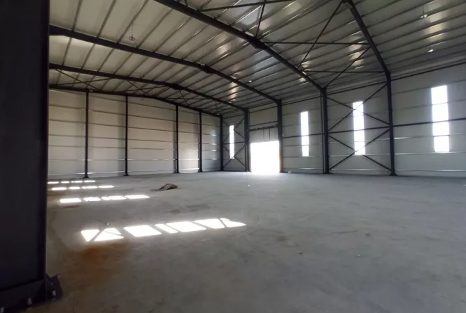 Business Property for Rent 4+1 in Tirana - 2,500 Euro