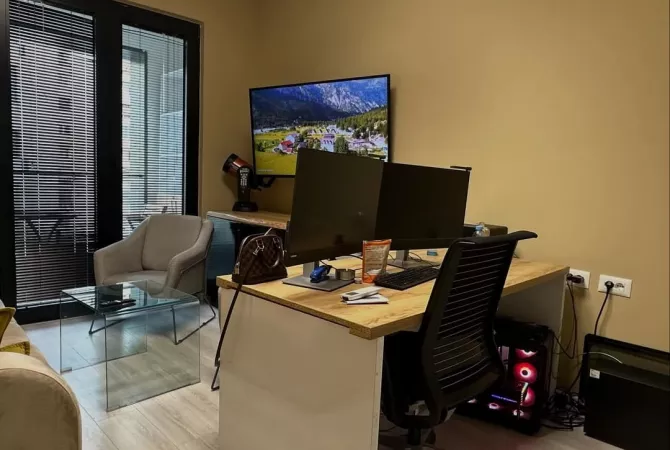 Shtepi ne shitje Apartament ne Tirane, 1+1, Mobilimi Bosh, pa mobiluar, Pagesa 197,120  Euro.