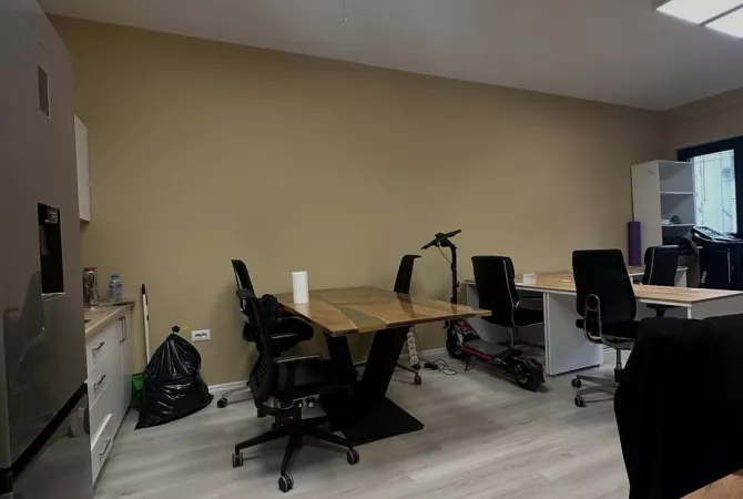 Shtepi ne shitje 1+1 ne Tirane - 197,120 Euro