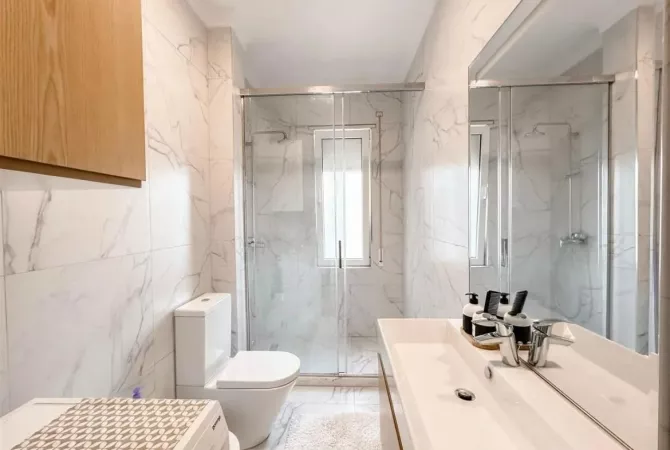 Shtepi ne shitje 3+1 ne Tirane - 230,000 Euro